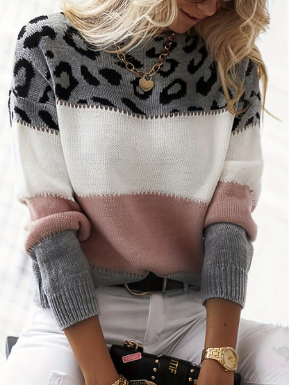 LELA - Animal Print Sweater in Leopard Design