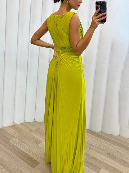 Serena- pleated elegance for moonlit evenings