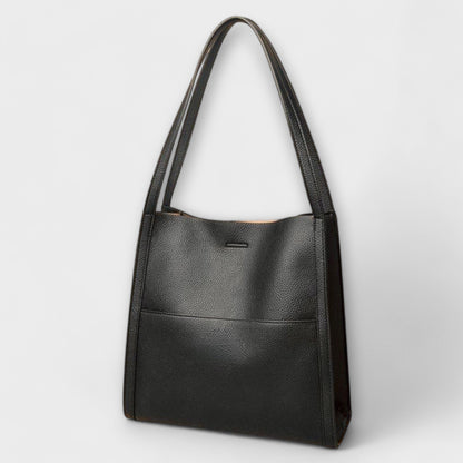 HANDCRAFTED LEATHER BAG – TIMELESS DESIGN FUNCTIONALITY