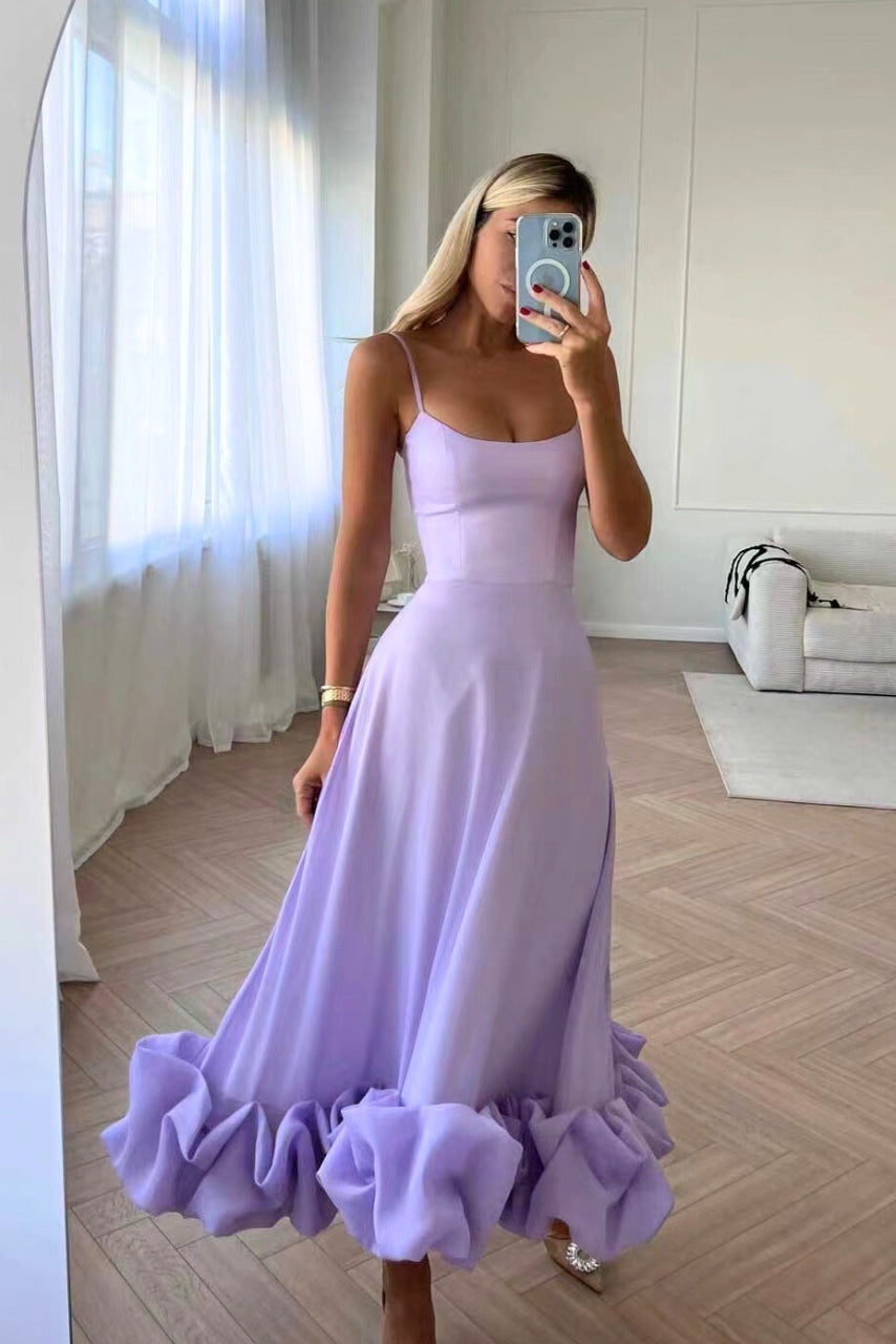 Ariana - flowing elegance with every step