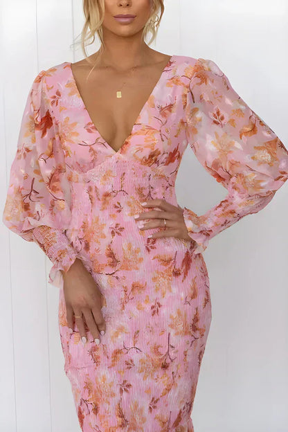 Amara - blooming charm in every step