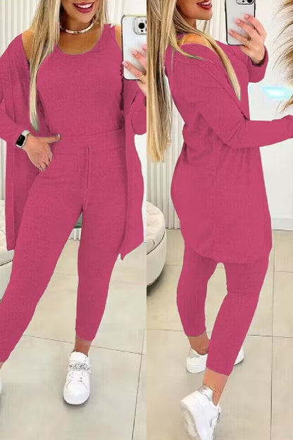 THE ALEXIS - ELEGANT TRICOLOR OUTFIT FOR WOMEN