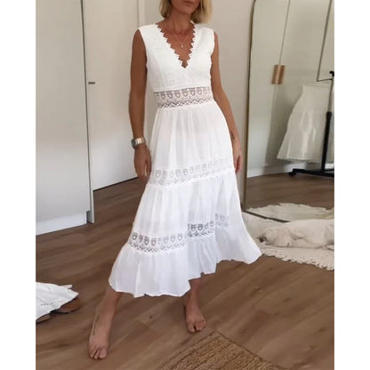 Alyssa – lace-kissed elegance midi dress