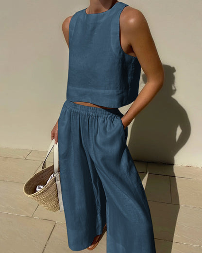 CHERRA - STYLISH AND COMFORTABLE TWO-PIECE OUTFIT