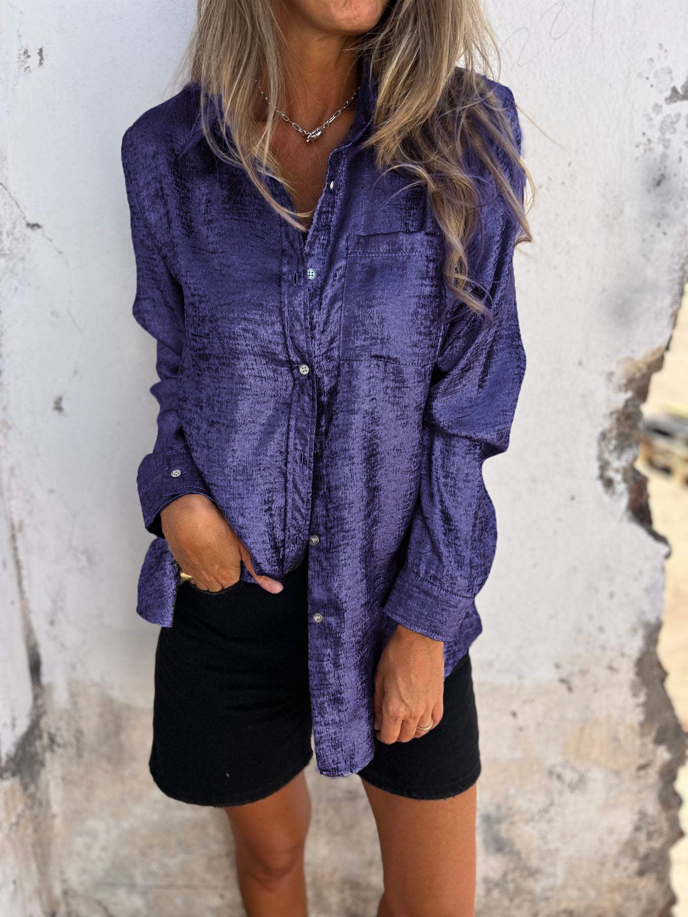 Zella – luminous touch shirt