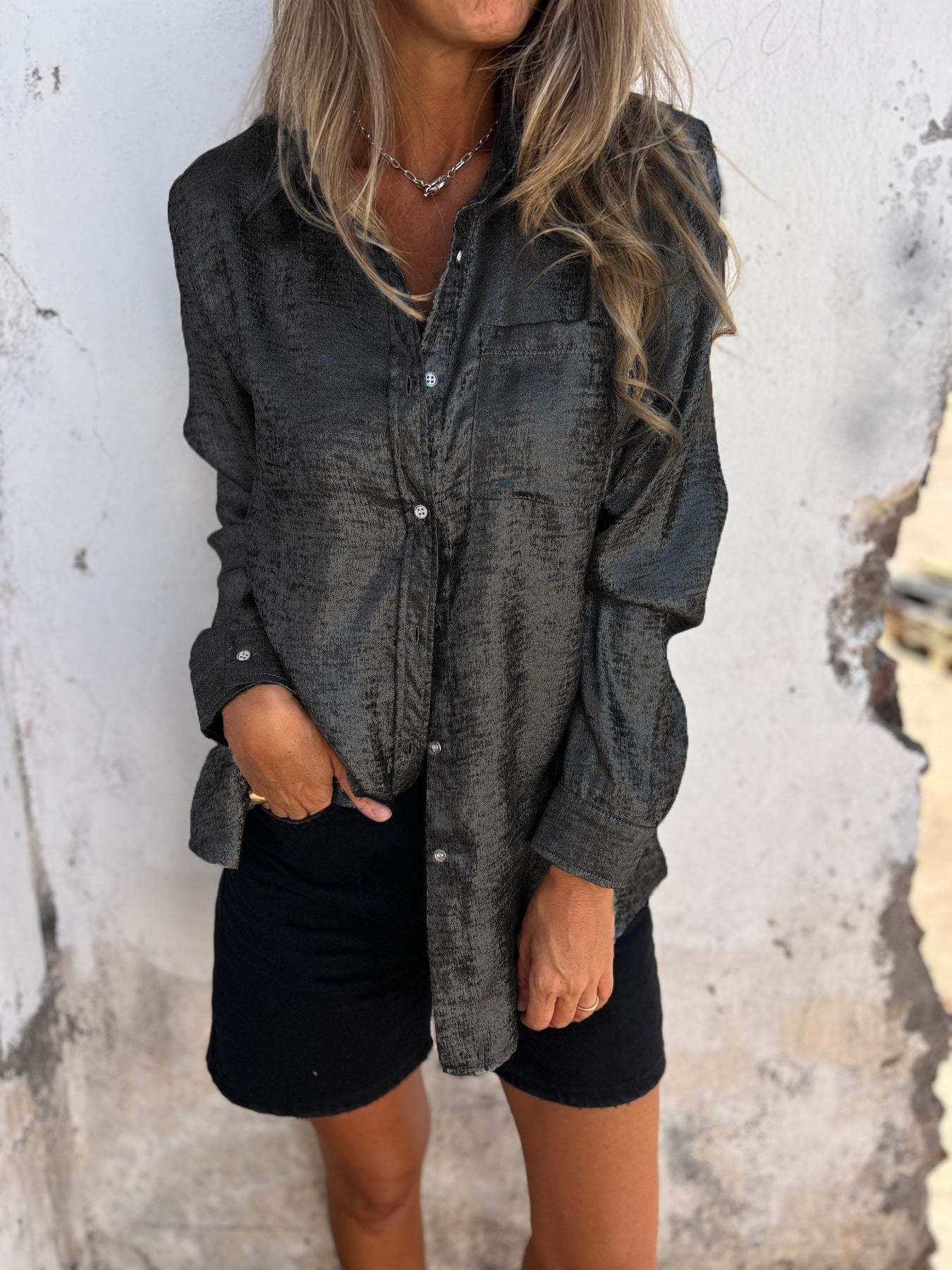 Zella – luminous touch shirt