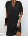 Amélie – timeless elegance with a V-neck design