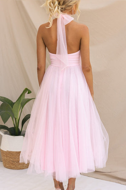 Valeria- delicate charm in layered tulle