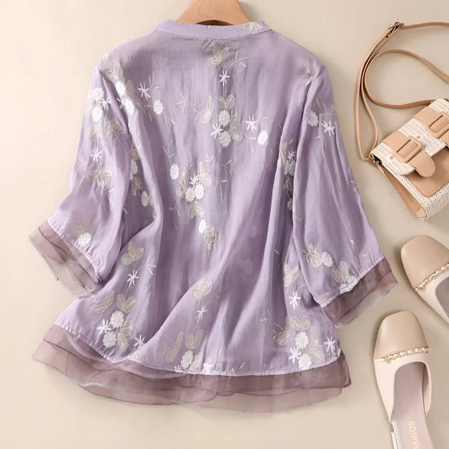 CELEST - COTTON TOP WITH EMBROIDERED FLOWERS