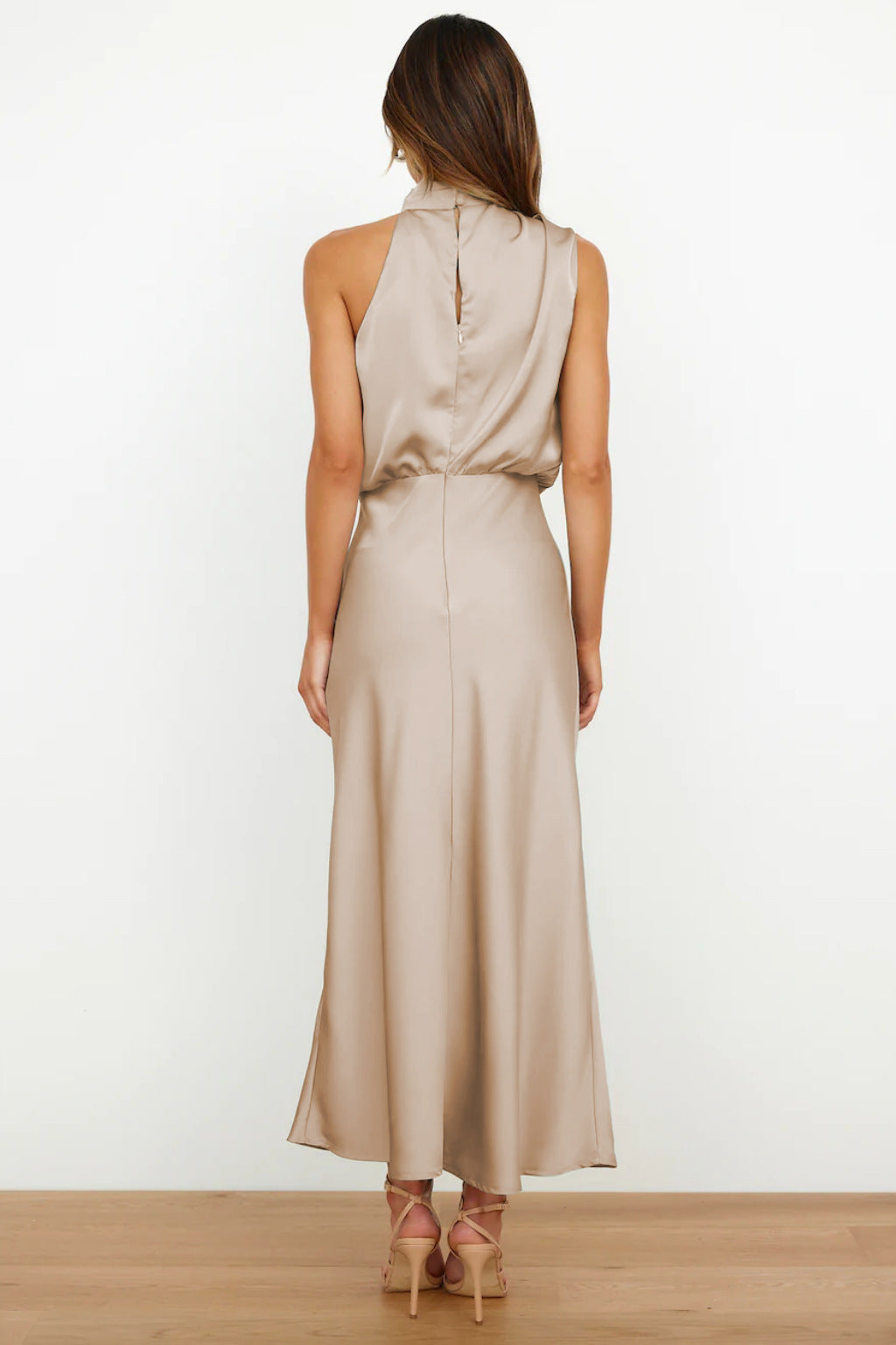 ALESSIA - BACKLESS DRESS