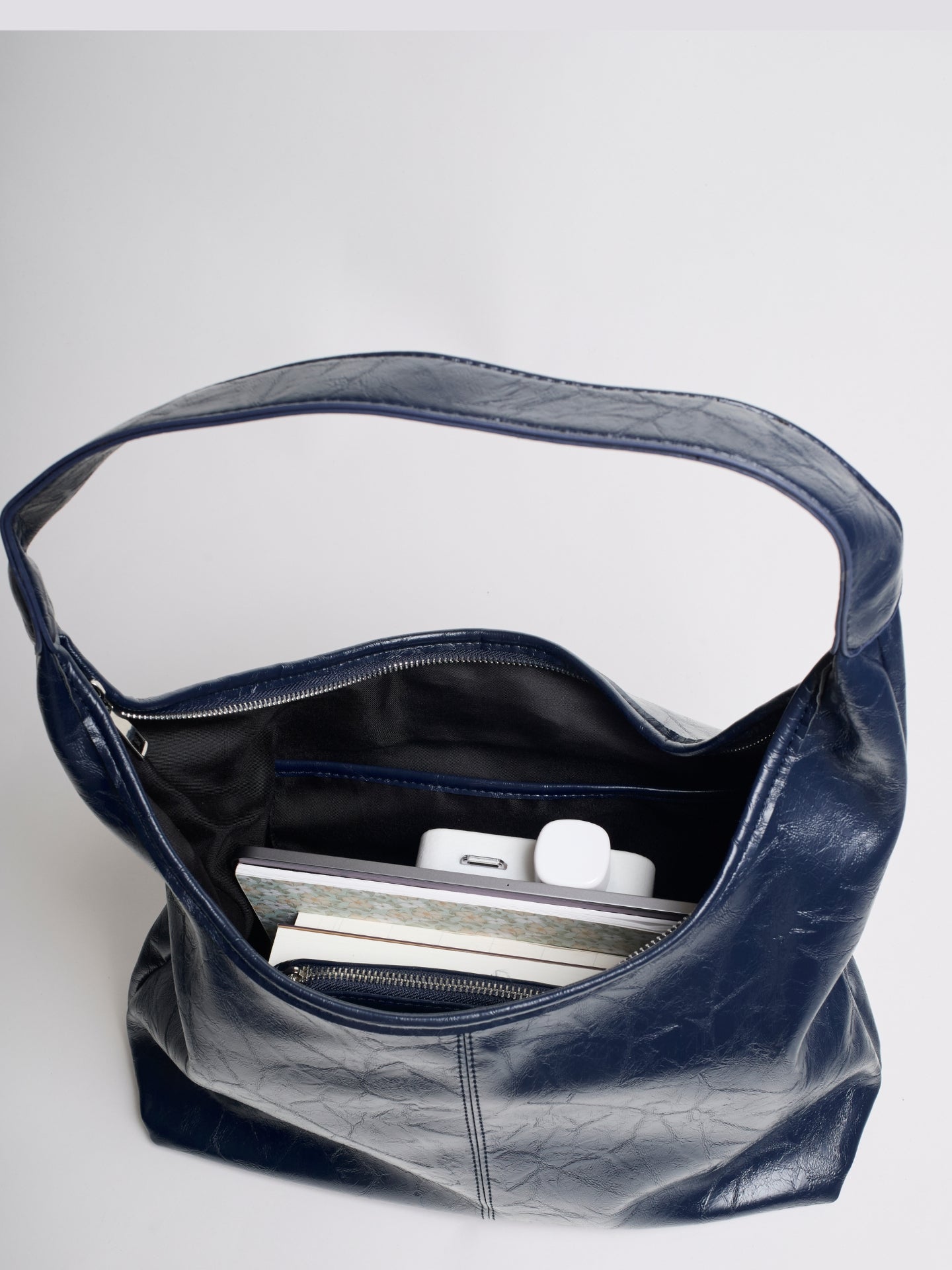 SCARLETT- DISTRESSED LEATHER TOTE