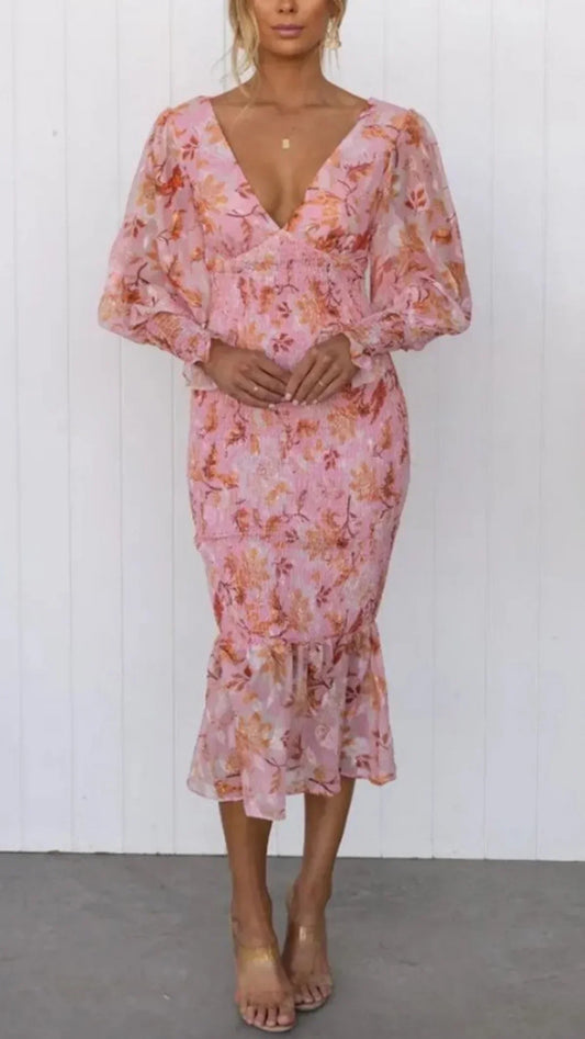 Amara - blooming charm in every step