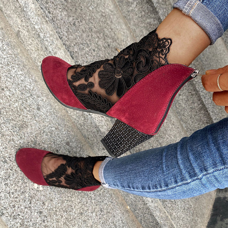 ELEGANT SUMMER PUMPS- WITH LACE & RHINESTONES