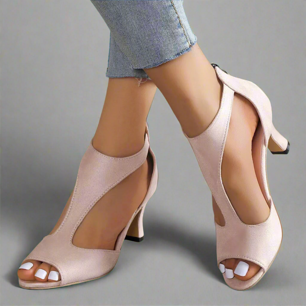Heidrun – graceful comfort in heels
