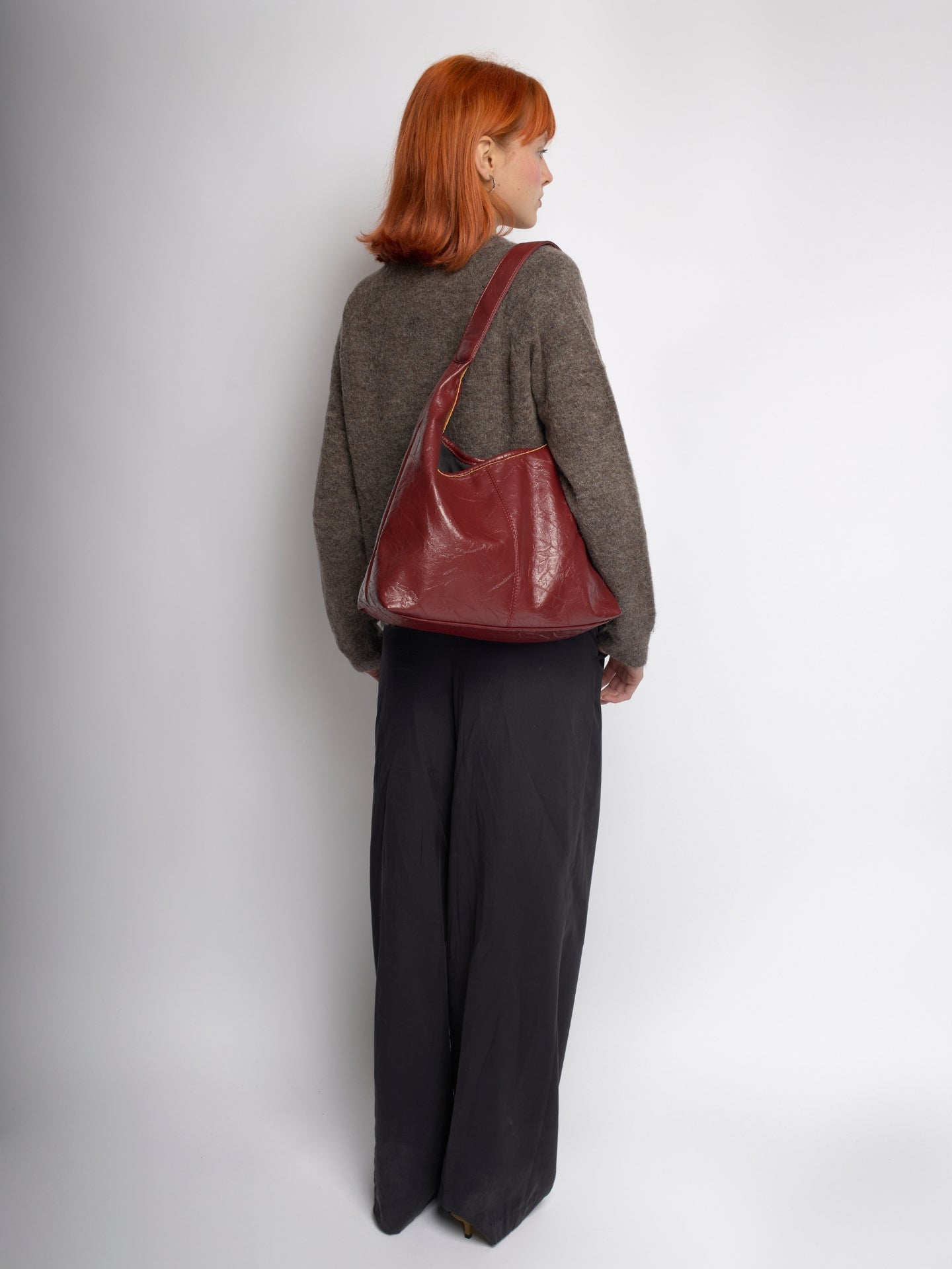 SCARLETT- DISTRESSED LEATHER TOTE