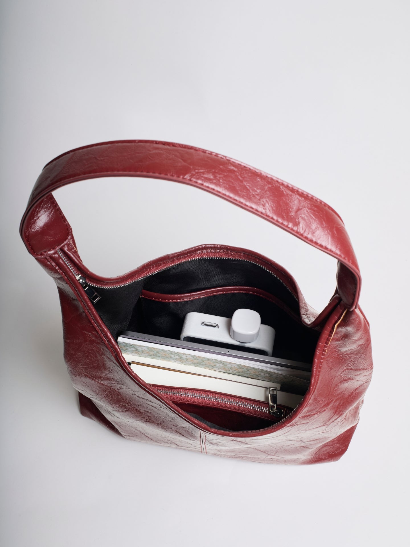 SCARLETT- DISTRESSED LEATHER TOTE
