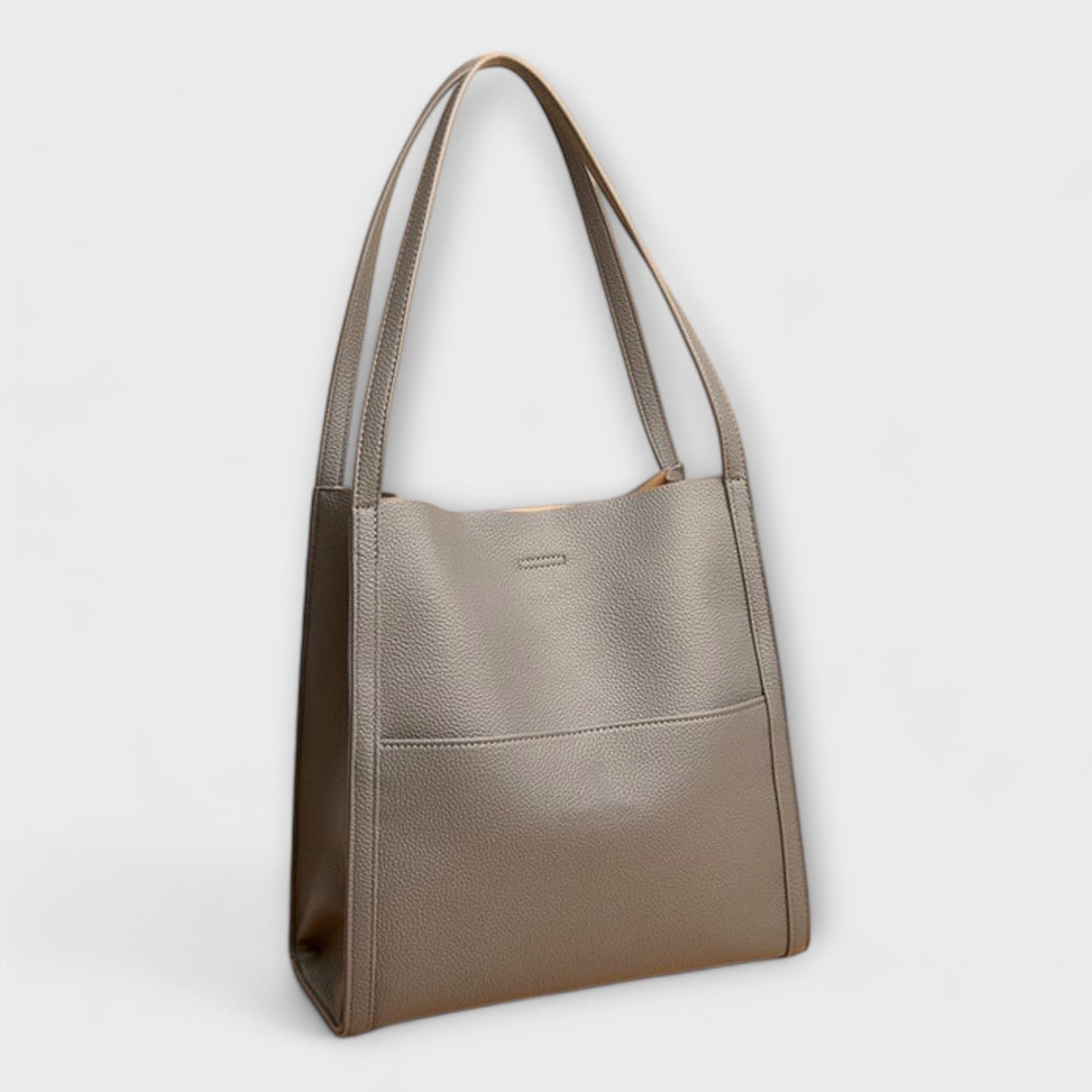 HANDCRAFTED LEATHER BAG – TIMELESS DESIGN FUNCTIONALITY