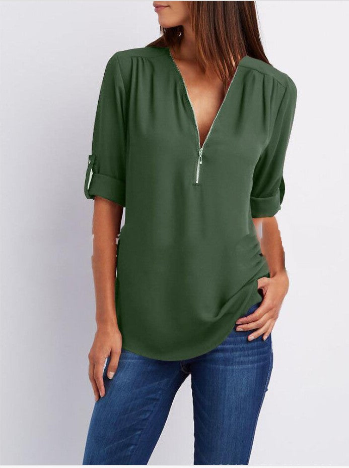 Lizzy – midnight gloss zip top