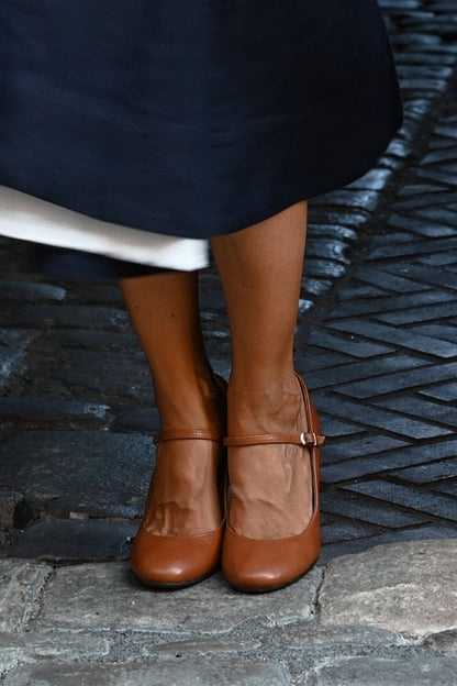 Bravina – graceful footing for everyday moments