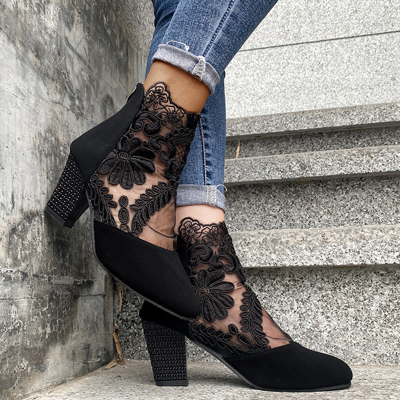 ELEGANT SUMMER PUMPS- WITH LACE & RHINESTONES