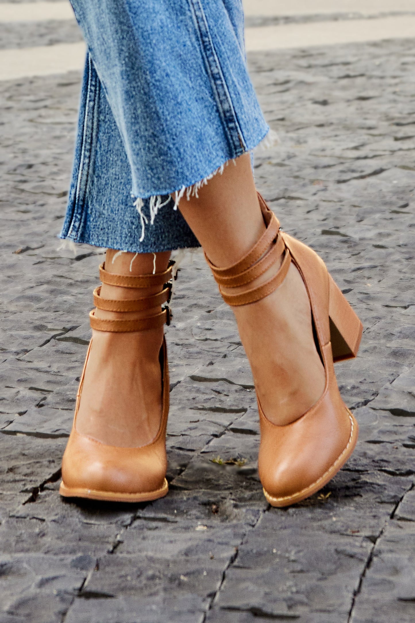 Casilda – sleek grace with a bold heel