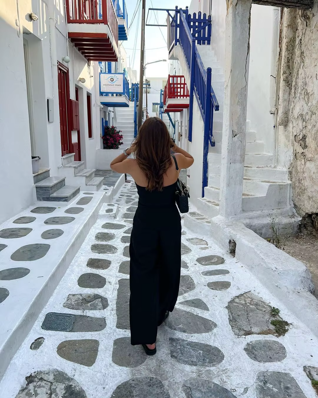 Adéle – elegant simplicity with a touch of flair