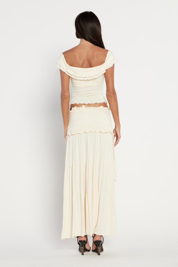 Amicie set – zachte elegantie in elke steek
