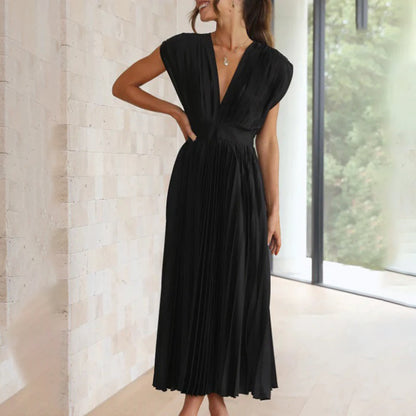 Lena- timeless elegance with a modern flair