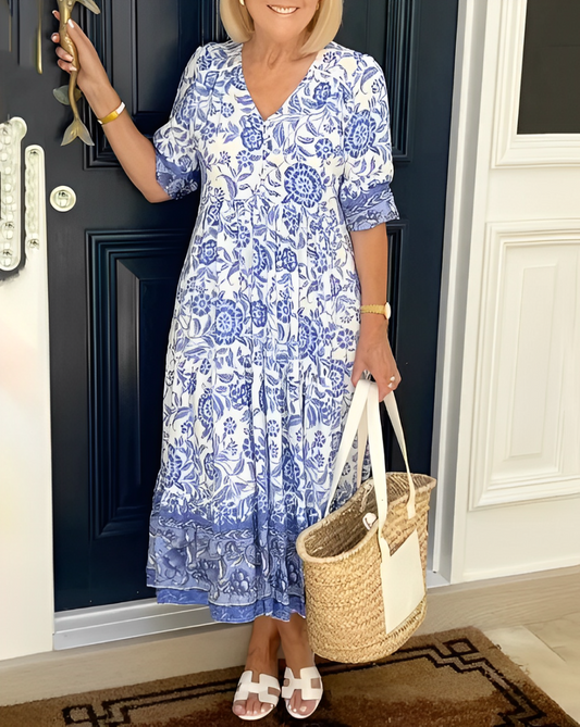 Bohemian dress – dreamy charm with a V-neck