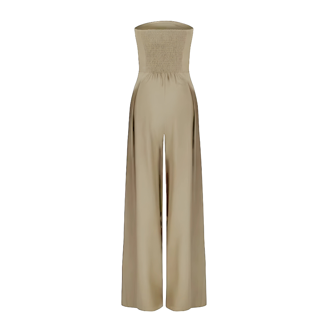 Alessia – effortless allure in a flowing silhouette