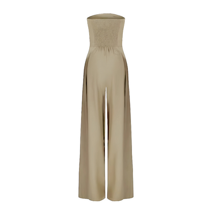 Alessia – effortless allure in a flowing silhouette