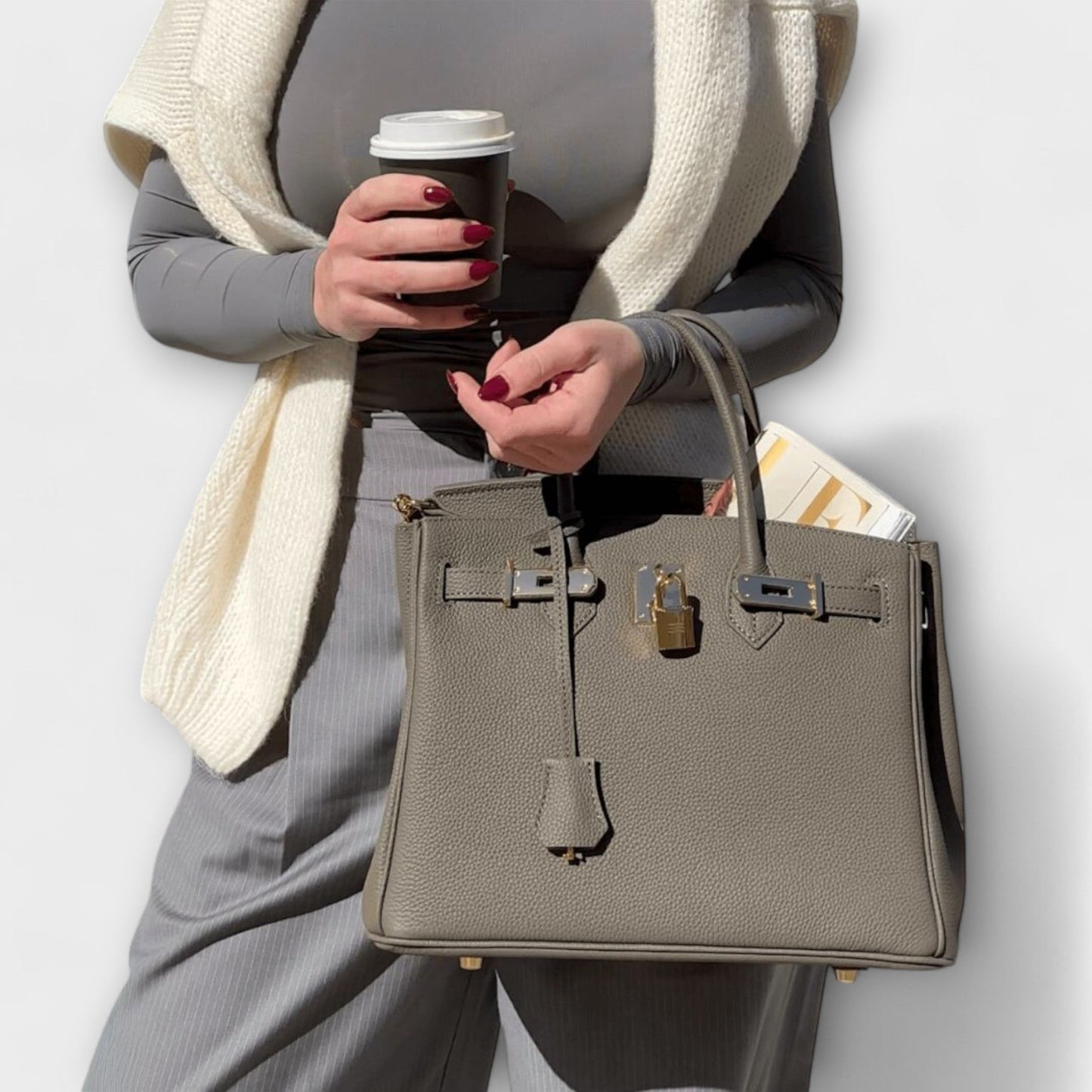 LUXURIOUS-LEATHER HANDBAG