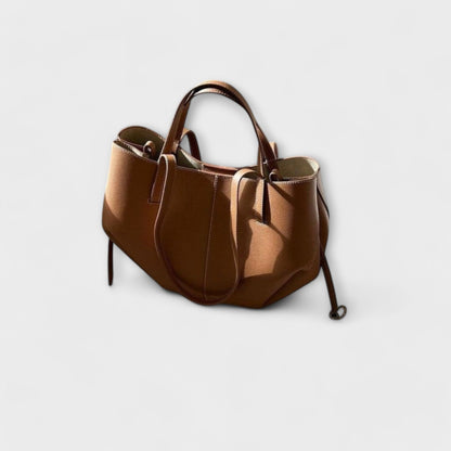 VINTAGE TOTE BAG – STYLE MEETS FUNCTIONALITY
