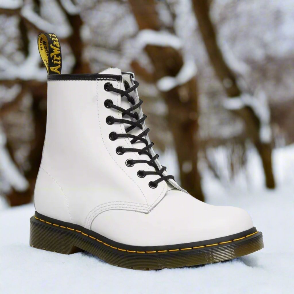 MARTENS - CLASSIC LEATHER BOOTS