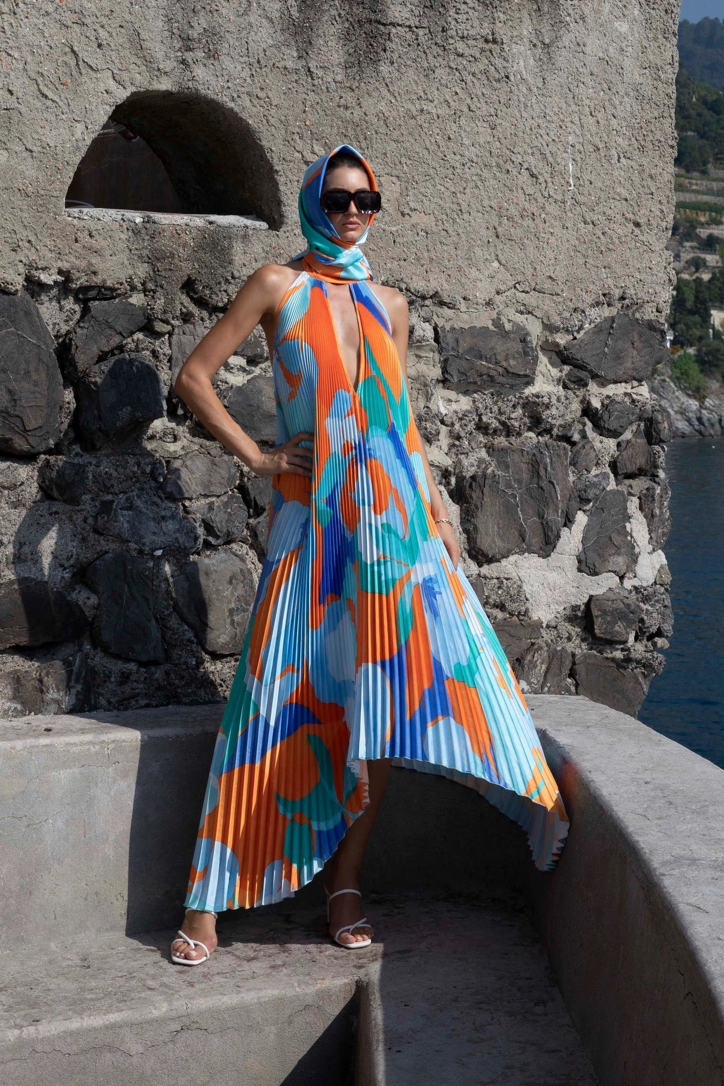 Isla – flowing elegance halter maxi dress