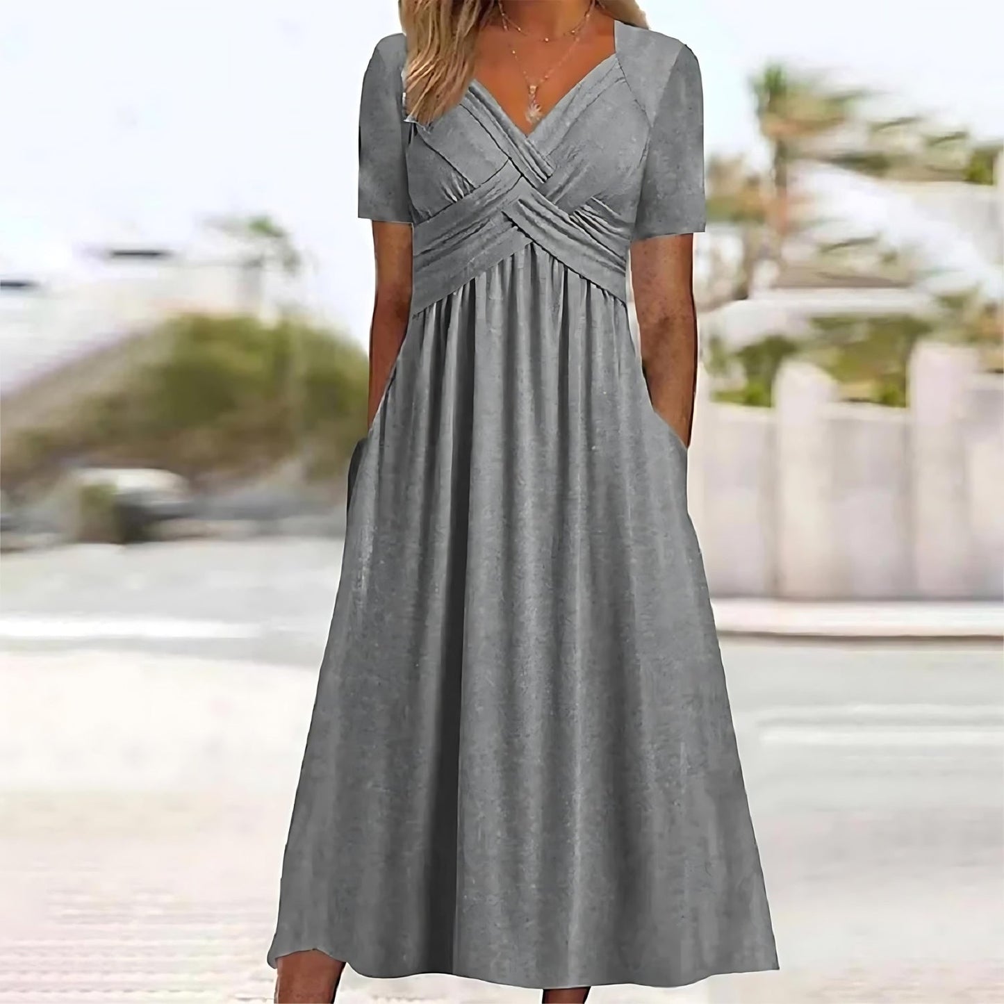 Sofia – timeless sculpt midi dress