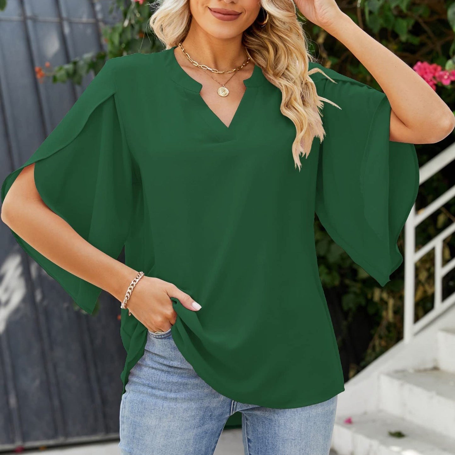 Leni – soft grace v-neck blouse