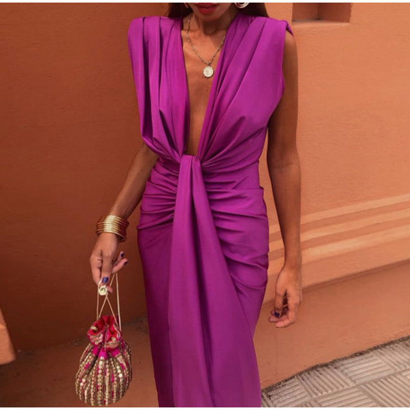 ISABELLA - PARTY DRESS WITH PLUNGING NECKLINE