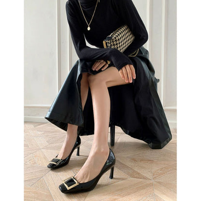 Narella – bold charm in a sculpted heel