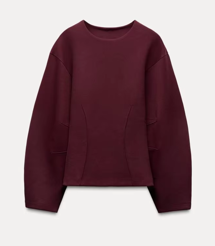 Louisa – lounging in soft elegance