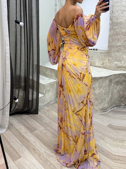 Selina- effortless charm in a graceful v-neck silhouette