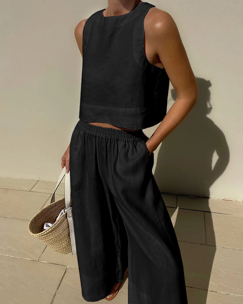 CHERRA - STYLISH AND COMFORTABLE TWO-PIECE OUTFIT