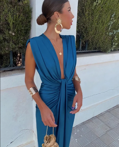 ISABELLA - PARTY DRESS WITH PLUNGING NECKLINE