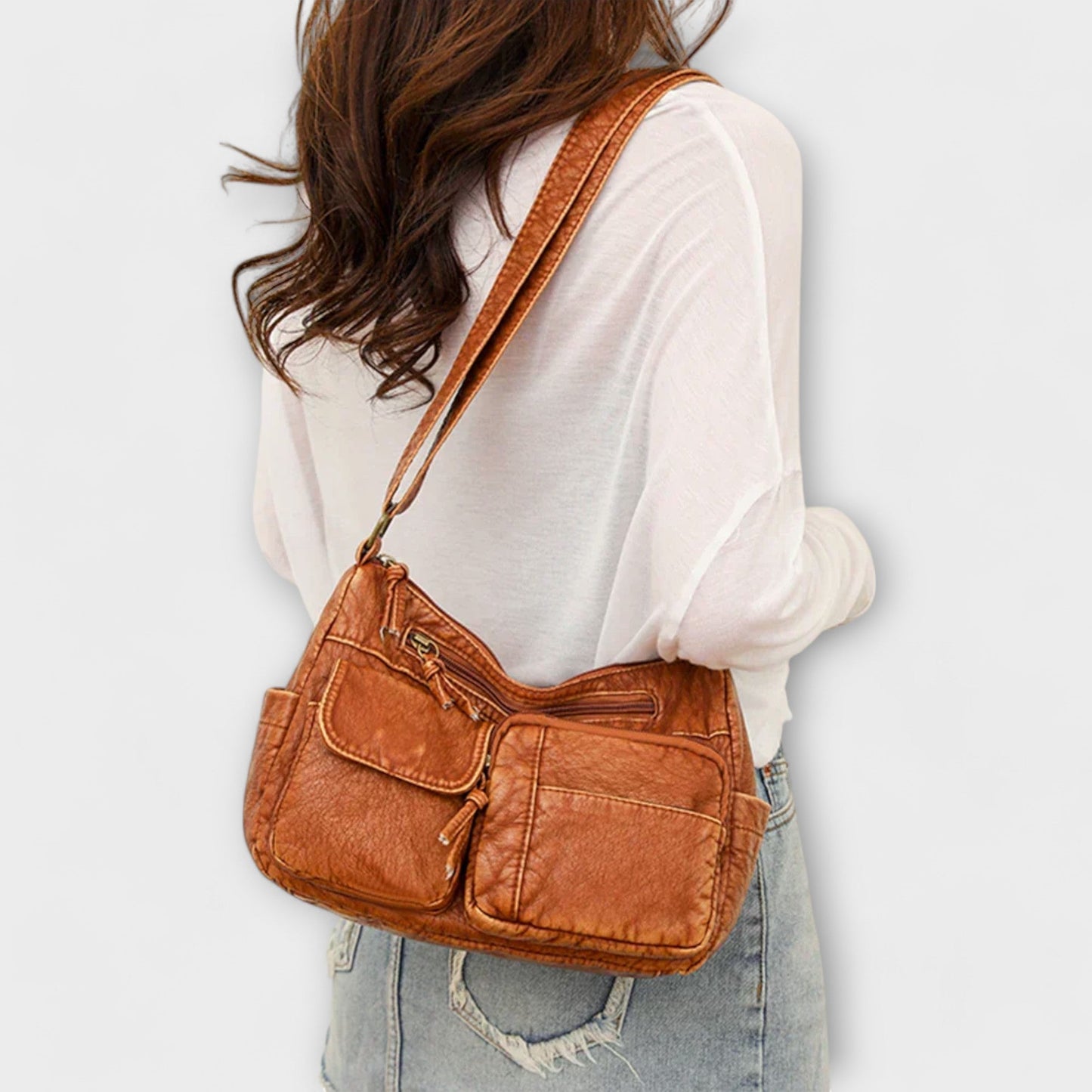 OLD-SKOOL LEATHER BAG
