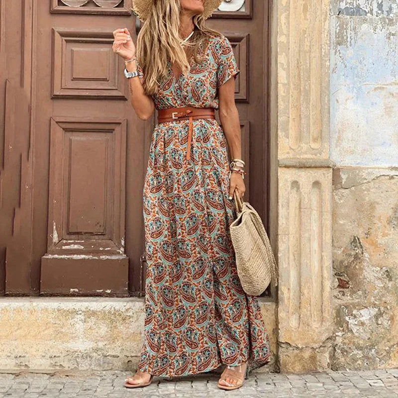Luna – soft bohemian charm in maxi length