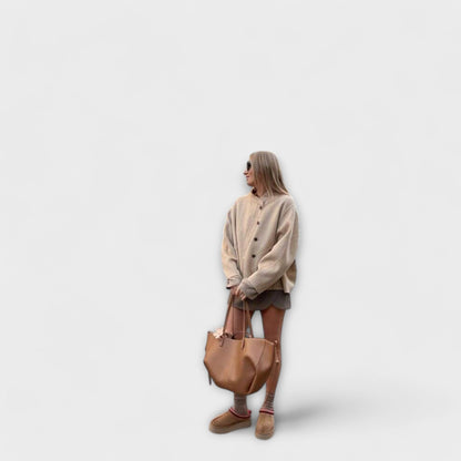 VINTAGE TOTE BAG – STYLE MEETS FUNCTIONALITY