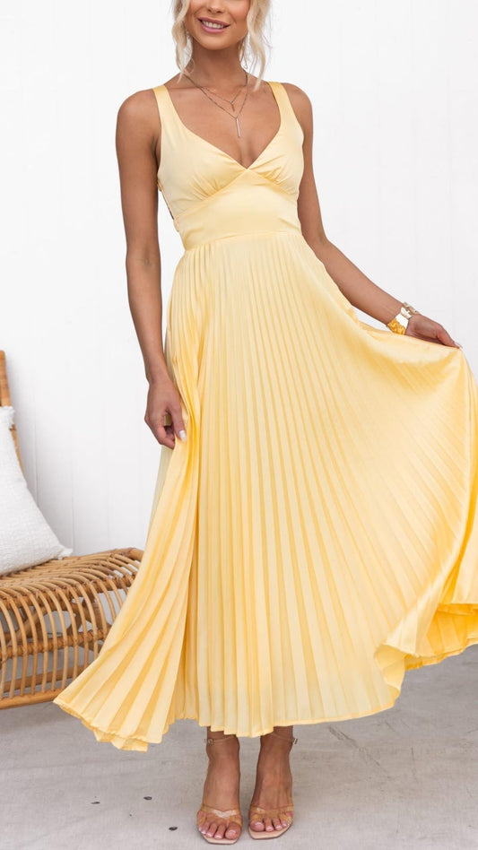 INAYA - ELEGANT PLEATED MAXI DRESS WITH V-NECK