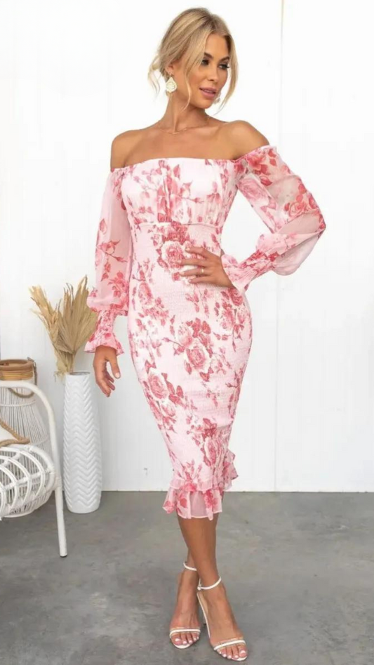 Kendall – refined elegance in midi length (Almost sold out)