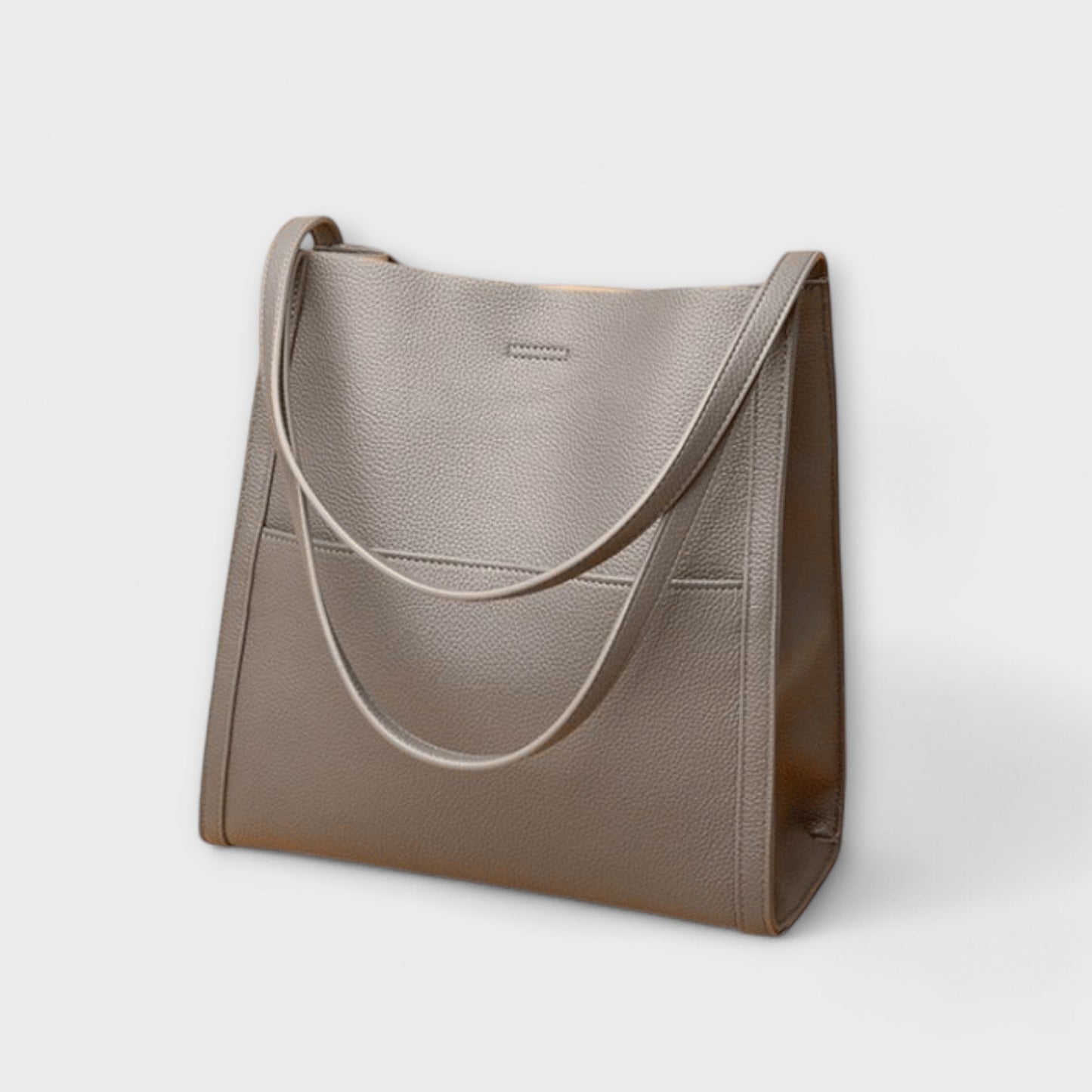 HANDCRAFTED LEATHER BAG – TIMELESS DESIGN FUNCTIONALITY