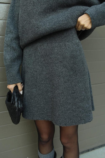 RIANNA - STYLISH & COMFORTABLE 2-PIECE SET